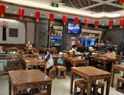 西安“最倒霉老板”得到全网鼓励，他到底经历了什么？