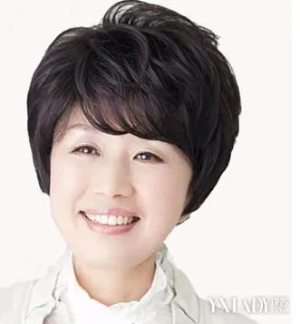中年女人短发型图片展示清爽短发发型教你轻松减少年龄