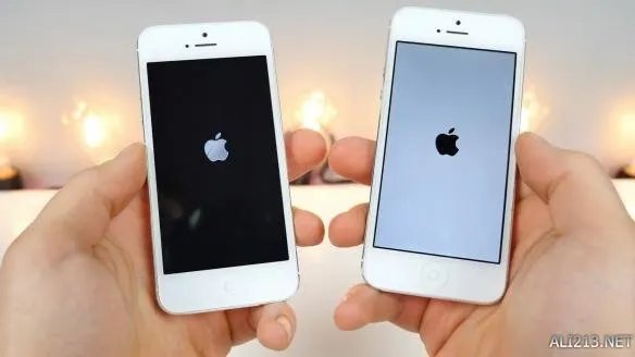 iOS 9 vs iOS 6流畅性大对比！老手机还是用老系统吧