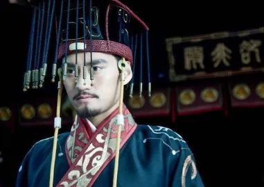 为什么说阴丽华最大的不幸，就是被接到了刘秀的身边？