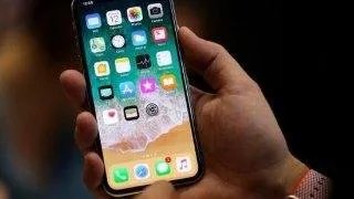电影中坏人不能用iPhone吗，这是什么奇葩规定？