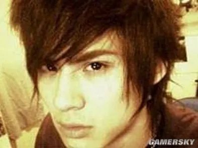 LOL小智本人照片曝光 揭秘解说小智本人照片 小智长什么样