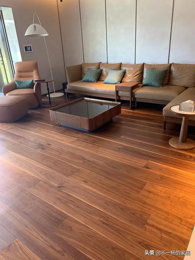 如何把卧室灯光设计出高级感？