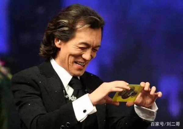 获得金鹰主持人奖，除了董卿和何炅还有谁？