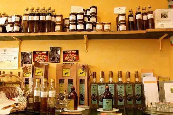 迪奥真我香水与真我纯香香水有什么区别