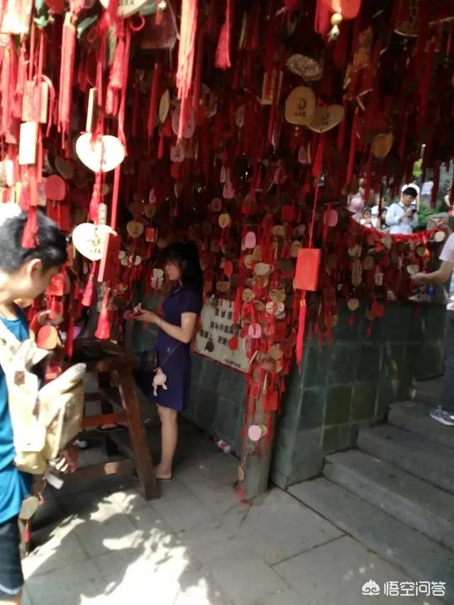 深圳凤凰山好玩吗？