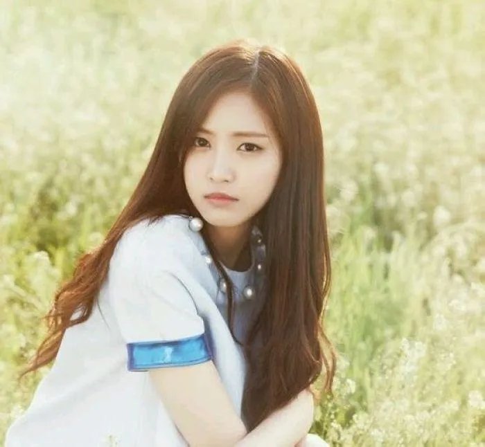 孙娜恩整容前后对比照片 孙娜恩家里很有钱吗