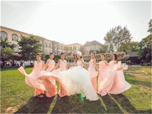 上海婚庆用品批发市场在哪 婚庆用品需要购买什么