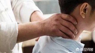 一天办公室坐下来肩膀和颈椎仿佛都不是自己的了，应该如何缓解？