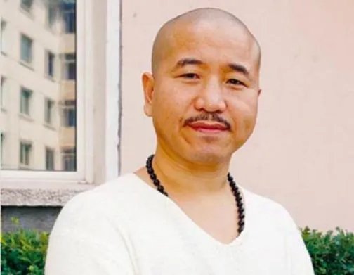 51岁“刘能”二婚后儿女双全，前妻照片曝光：他为什么要离婚