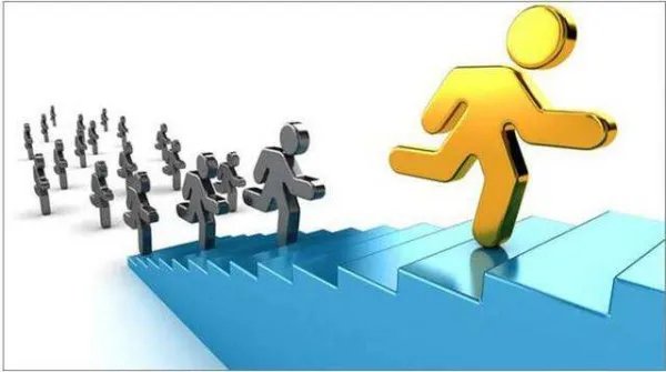 家具厂培训会员工跪地自扇耳光冲上热搜，到底发生了什么？