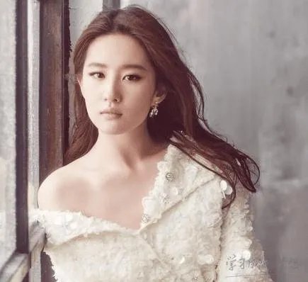 全球最帅100人：全球最美脸蛋2017榜单完整版