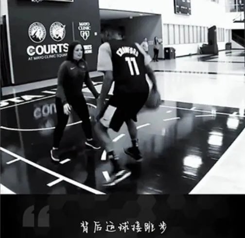 克劳福德51分多少岁拿的 他的招牌动作是什么