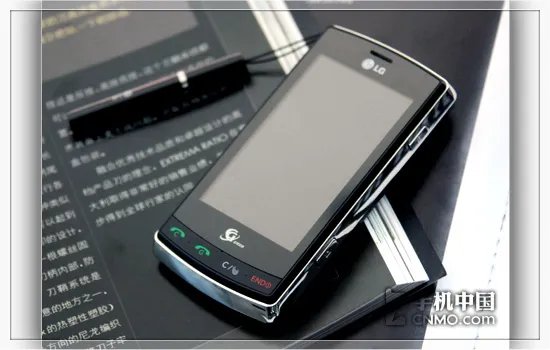 誓与伯爵争锋! LG双网双待KW838评测