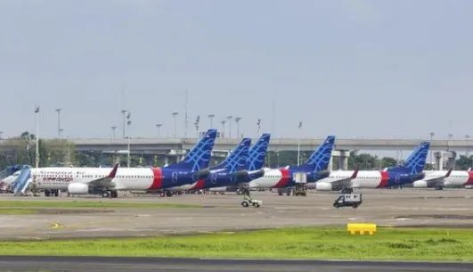 印尼一架飞机突然失联是怎么回事？