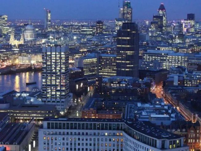 恒大物业向港交所提交上市申请