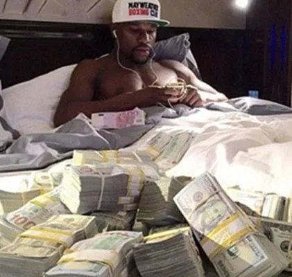 拳王梅威瑟炫富图片集锦 晒私人飞机尽显奢华