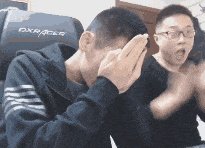 DNF第一黑武亡誓普雷团被追封90天被迫卖号脱坑，一口价88w，有人会买吗？