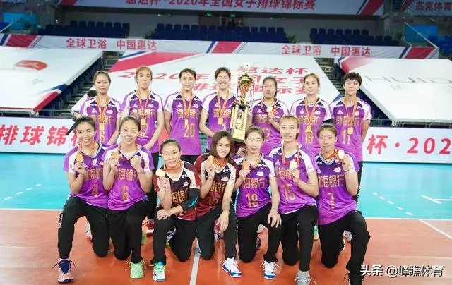 李盈莹打遍天下无敌手,冠军底蕴深厚,为什么还到处招兵买马呢?