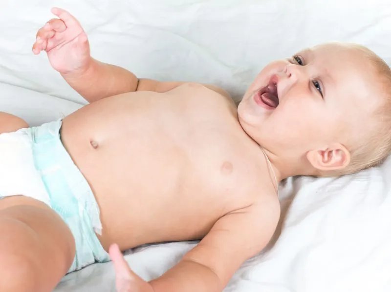 怎样预防新生儿吐奶