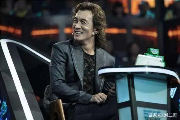 获得金鹰主持人奖，除了董卿和何炅还有谁？