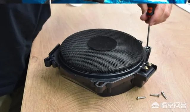 如何改装宝马的音响？