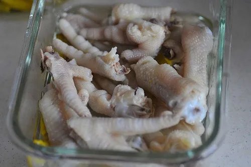 自制泡椒凤爪的做法 泡椒凤爪的最正宗做法