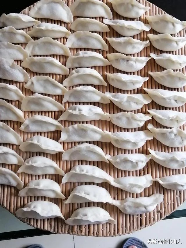 冬至是一个节日吗?为何总要吃饺子?