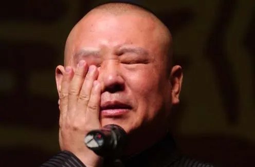 郭德纲何云伟闹掰，都是何云伟的错吗？郭德纲有没有做得不对的地方？