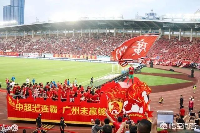 埃韦顿里贝罗能加盟恒大并迅速融入球队吗吗?