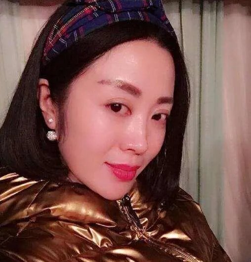 51岁“刘能”二婚后儿女双全，前妻照片曝光：他为什么要离婚