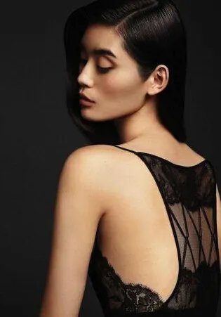 奚梦瑶全裸写真性感诱惑  中国姑娘征战维密
