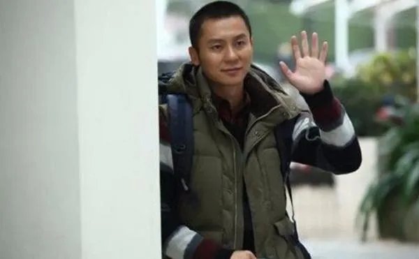 李晨家庭背景是怎样的？