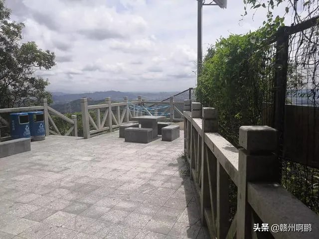 深圳凤凰山好玩吗？