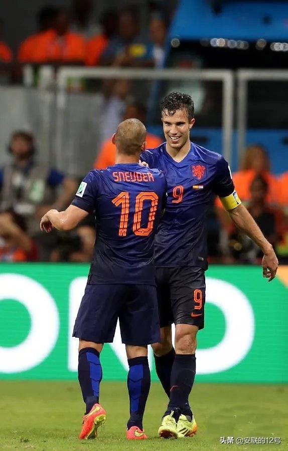 荷兰西班牙，谁在世界杯历史上的地位更高？