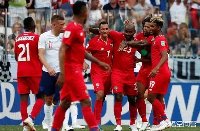 如何看待央视世界杯解说洪钢搞错足球常识,误以为加时赛到115分钟结束?