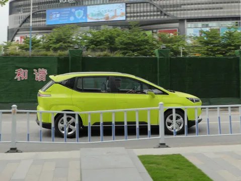 车辆年检验车费多少钱