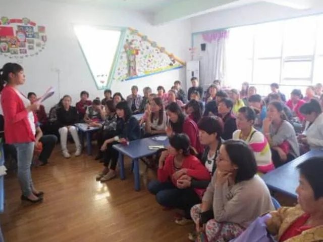 结合实际，谈谈如何才能搞好家园合作？