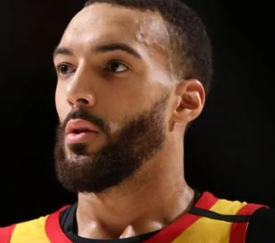 在确诊之后，戈贝尔主动捐款50万美元为抗击疫情，你是如何看待他态度的转变？