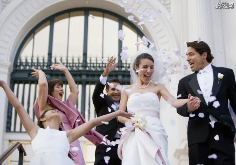 妻请丈夫再娶一个的真实例子 二老婆负责照顾家庭