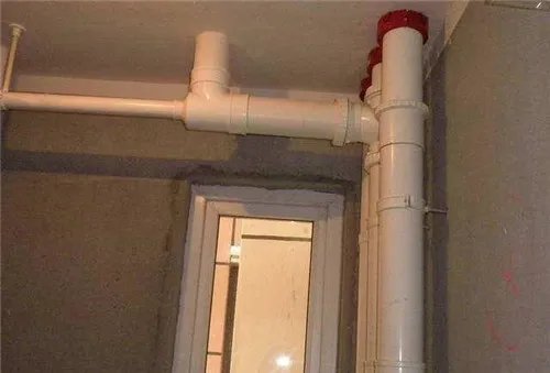 排气管出水是什么情况