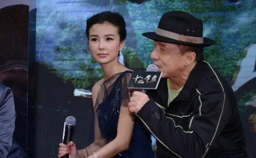 【图】网传姚星彤被成龙玩  揭露姚星彤被成龙潜规则的真相