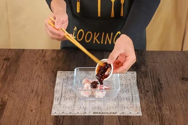 烤鱿鱼的做法 怎么做烤鱿鱼好吃