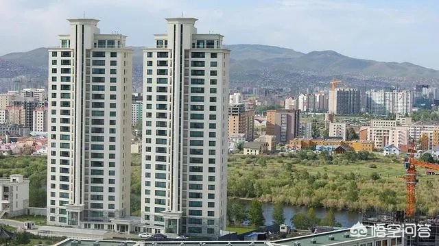 蒙古国资源那么丰富，为什么经济不怎么发达？