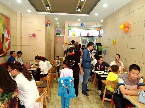 特色小吃加盟店怎么开?