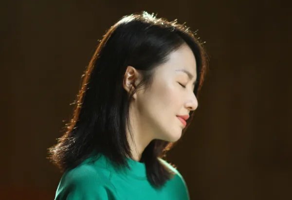 谈爱恨不能潦草是什么歌