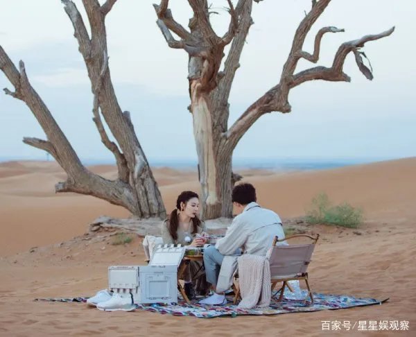 张雨绮与男友沙漠旅行，夕阳下上演逆光吻浪漫又唯美，你看好这对姐弟恋吗？