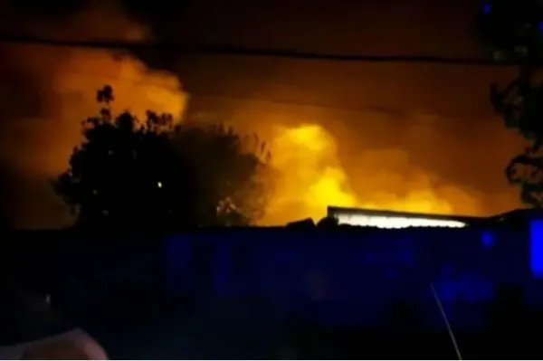 河北一家珍珠棉厂爆炸，造成爆炸的主要原因是什么？