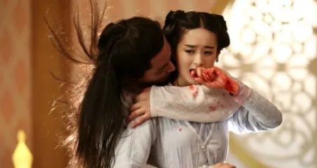 白子画强吻花千骨