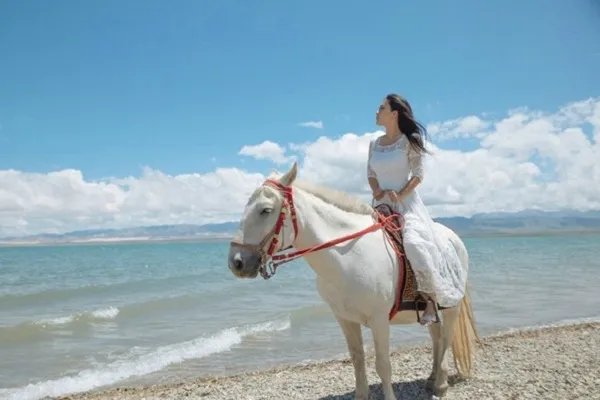 梦见自己头发长什么意思 梦见自己头发长有什么征兆